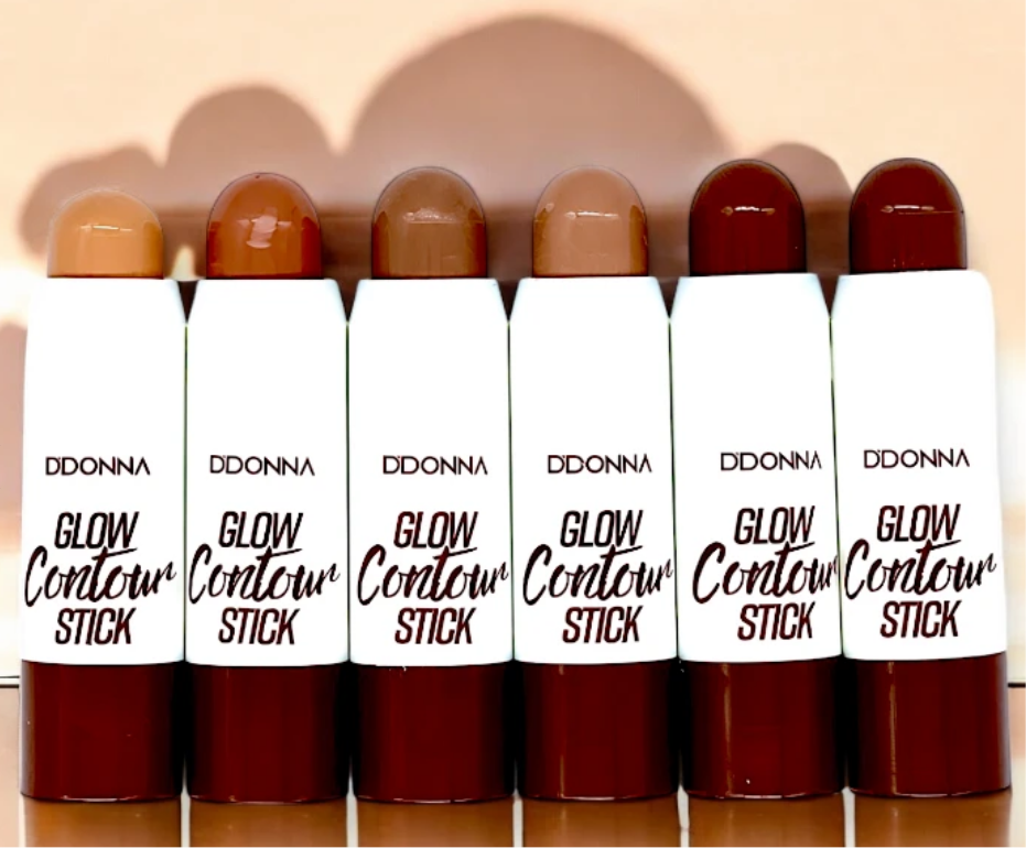 FOND DE TEINT GLOW CONTOUR STICK.